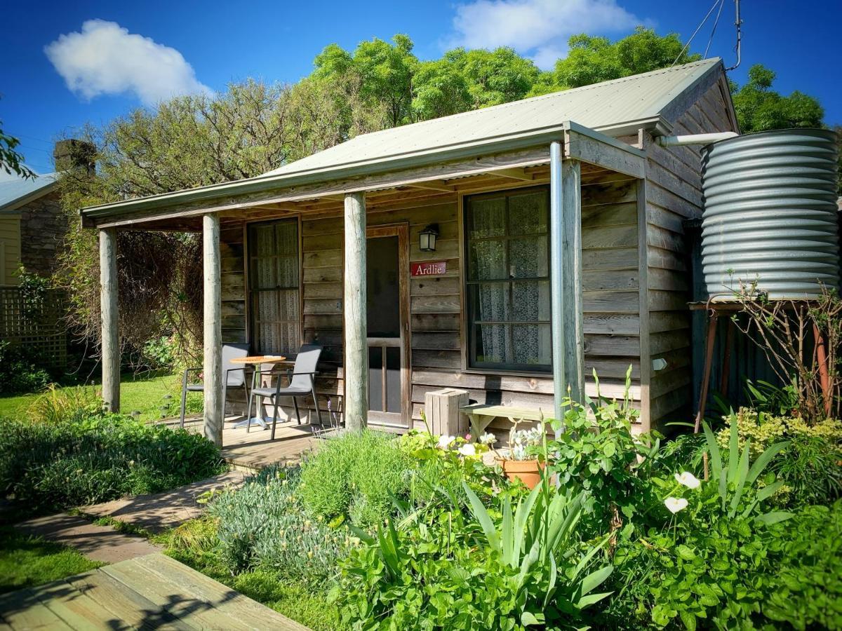 Cherry Plum Cottages Port Fairy Exterior foto